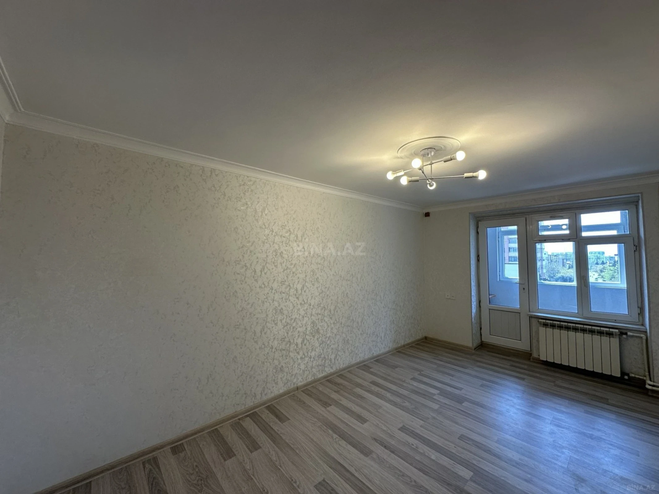Satılır 2 otaqlı mənzil 55 m²