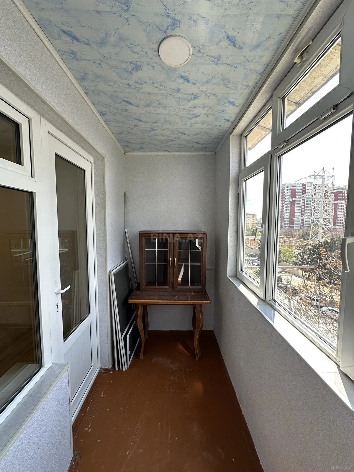 Satılır 2 otaqlı mənzil 55 m²