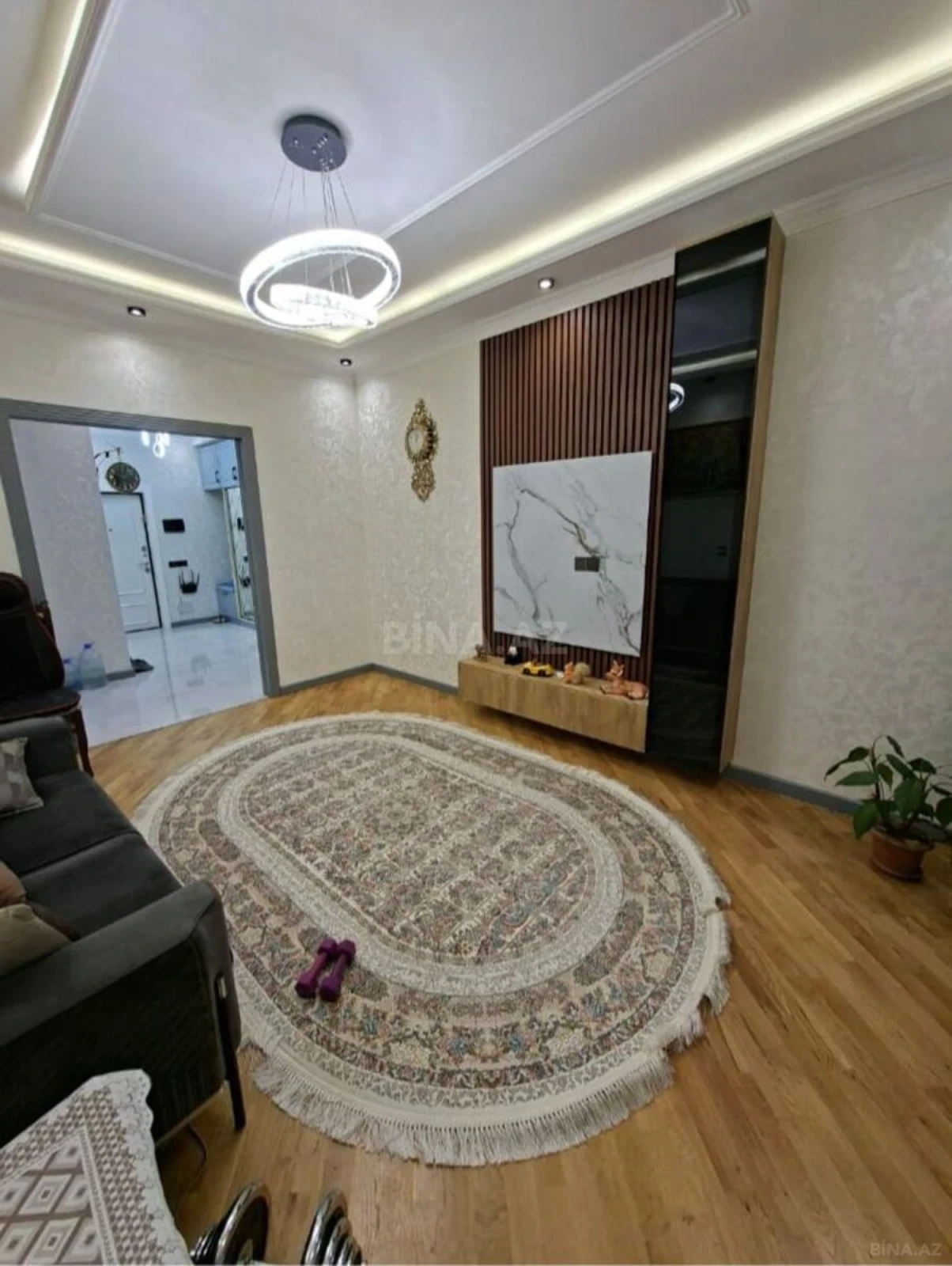 Satılır 3 otaqlı mənzil 92 m²