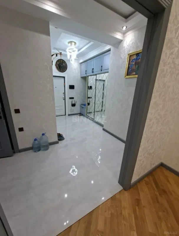 Satılır 3 otaqlı mənzil 92 m²