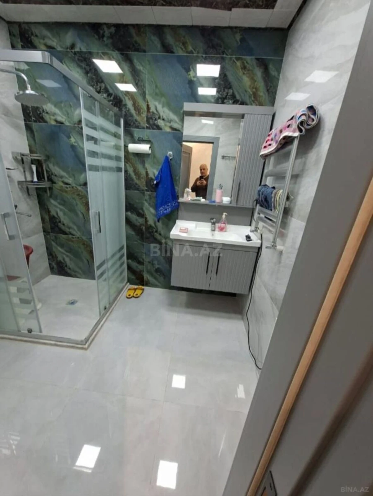 Satılır 3 otaqlı mənzil 92 m²