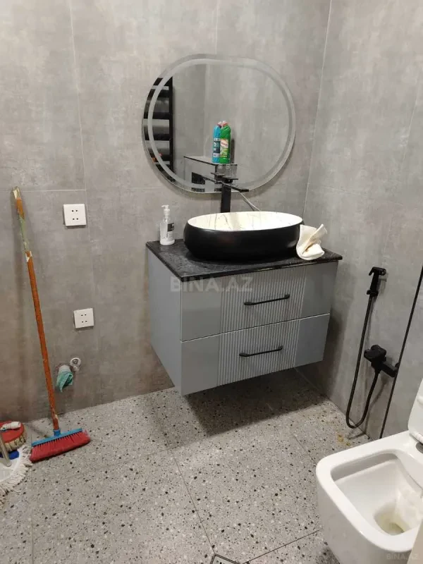 Satılır 3 otaqlı mənzil 110 m²