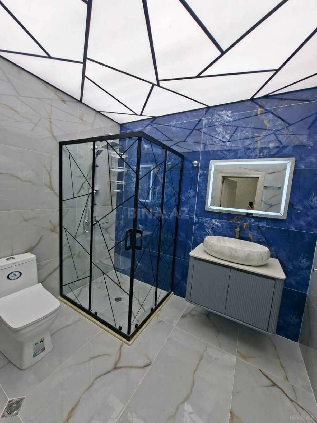 Satılır 3 otaqlı mənzil 92 m²