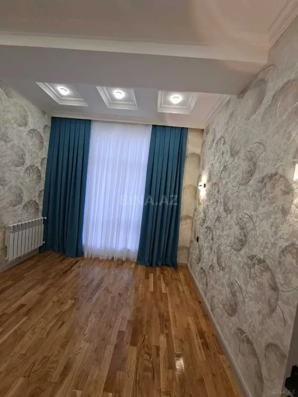 Satılır 3 otaqlı mənzil 92 m²