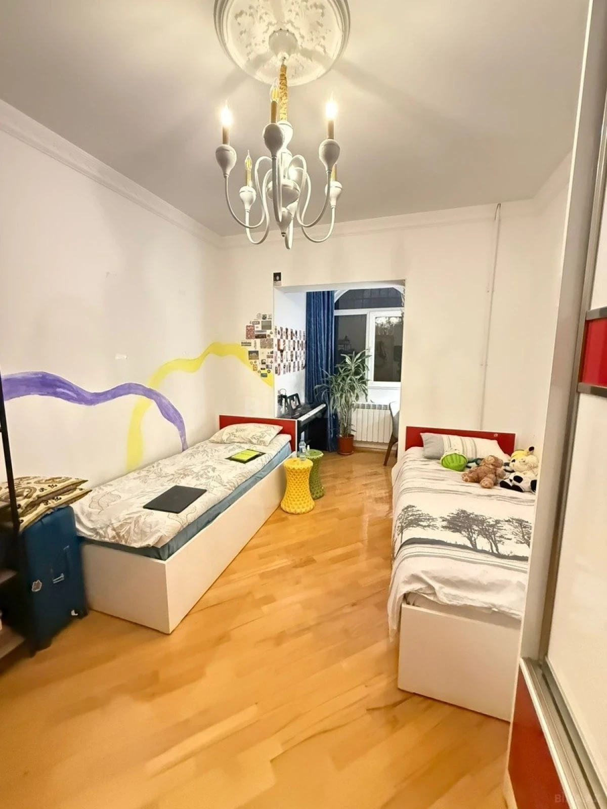 Satılır 5 otaqlı mənzil 120 m²