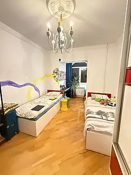 Satılır 5 otaqlı mənzil 120 m²