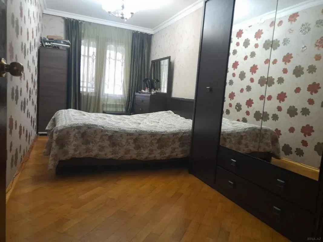 Satılır 2 otaqlı mənzil 50 m²