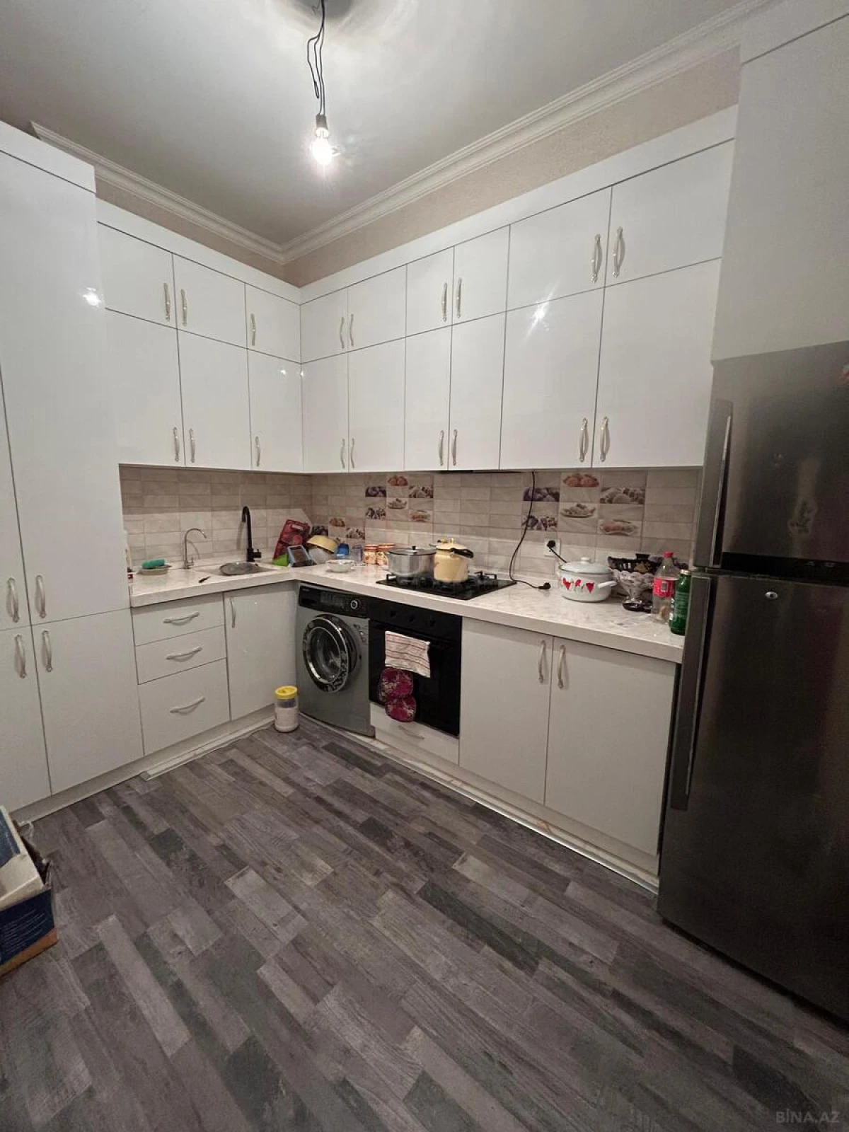 Satılır 3 otaqlı mənzil 91 m²