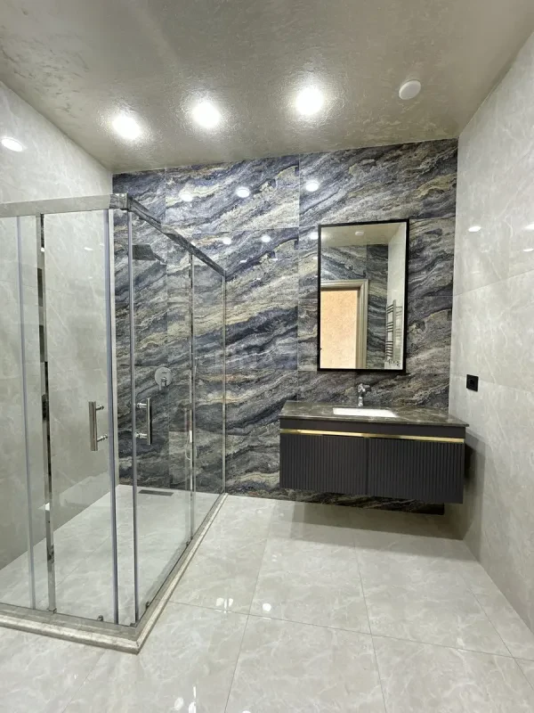 Satılır 6 otaqlı həyət evi 600 m²
