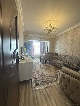 Satılır 2 otaqlı mənzil 75 m²