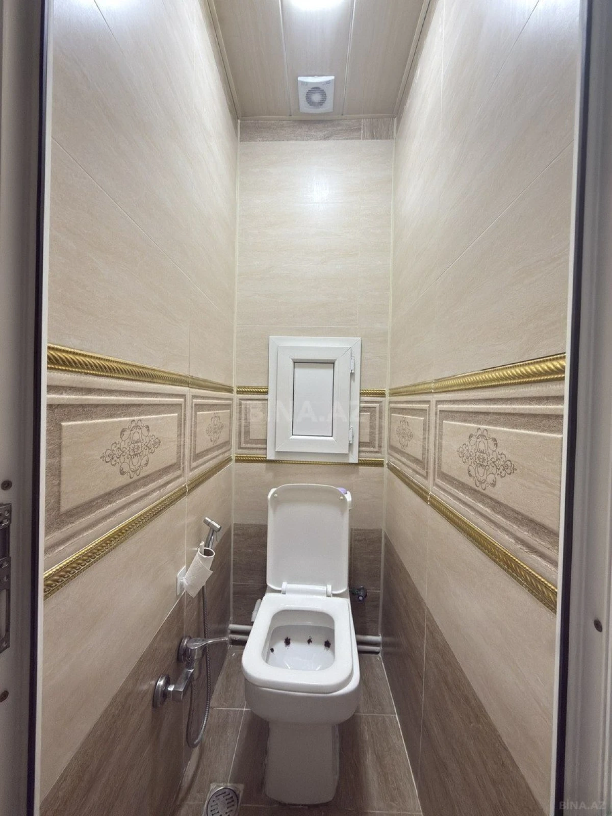 Satılır 2 otaqlı mənzil 75 m²