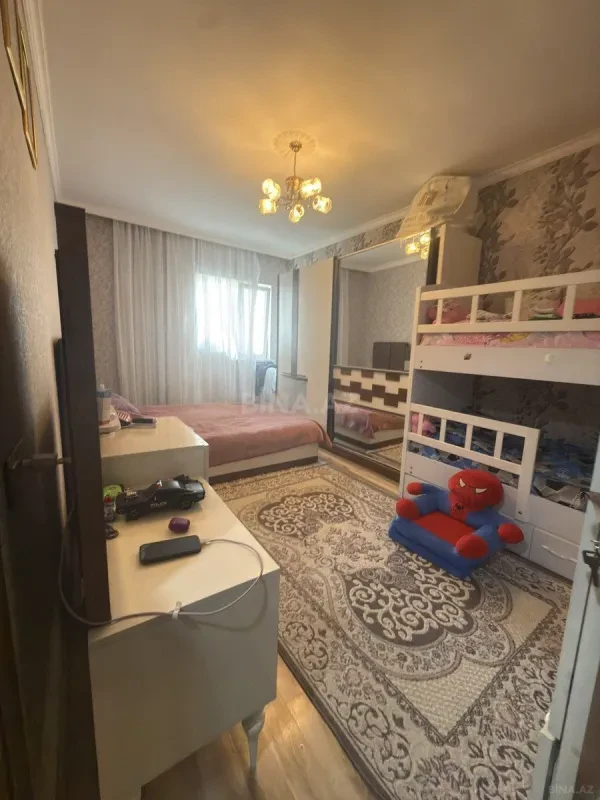 Satılır 2 otaqlı mənzil 75 m²