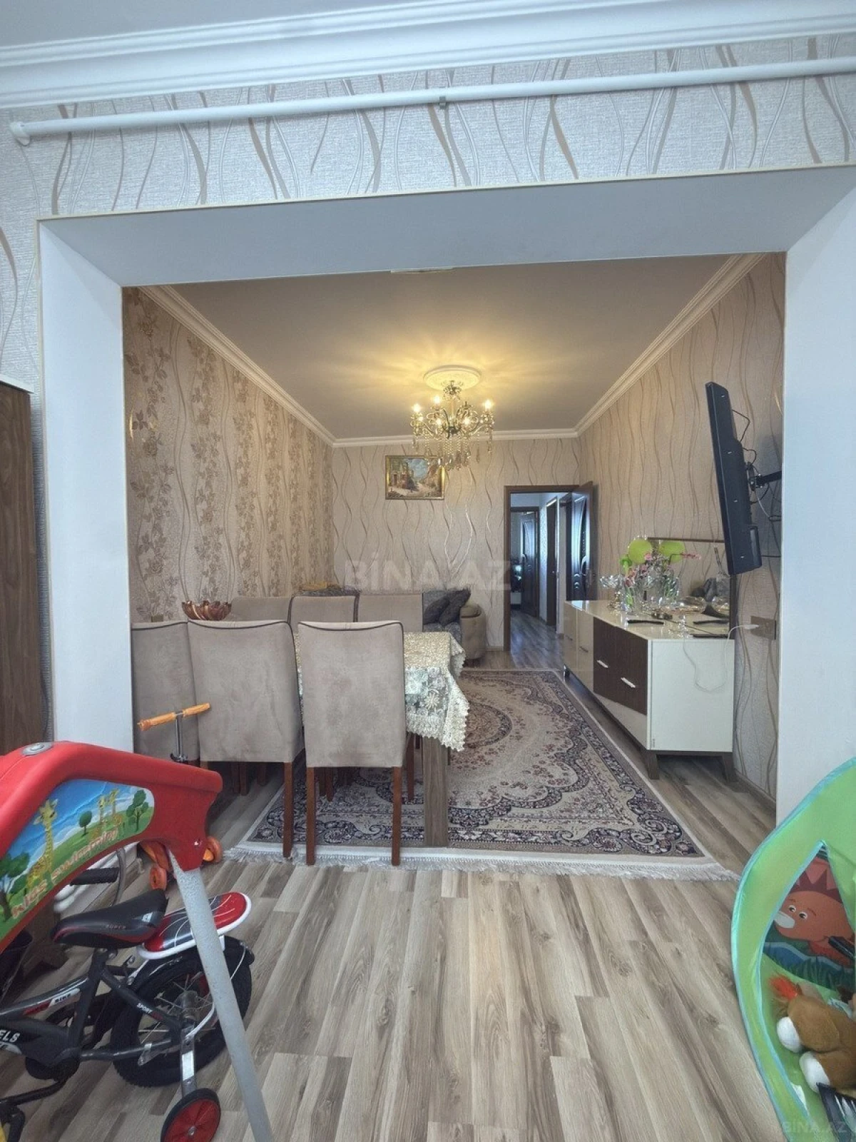 Satılır 2 otaqlı mənzil 75 m²