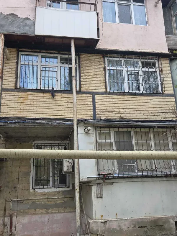 Satılır 3 otaqlı mənzil 80 m²