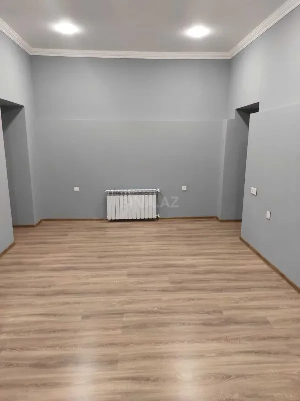 Kirayə verilir 3 otaqlı ofis 75 m²