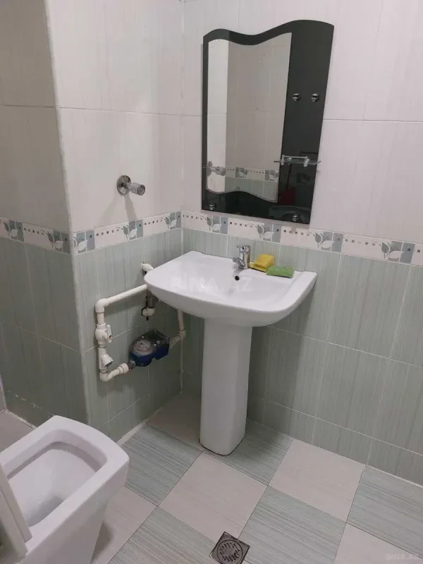 Kirayə verilir 3 otaqlı ofis 75 m²