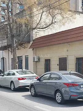 Kirayə verilir 3 otaqlı ofis 75 m²