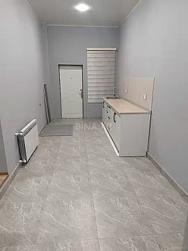Kirayə verilir 3 otaqlı ofis 75 m²