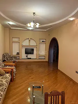 Kirayə verilir 3 otaqlı mənzil 125 m²