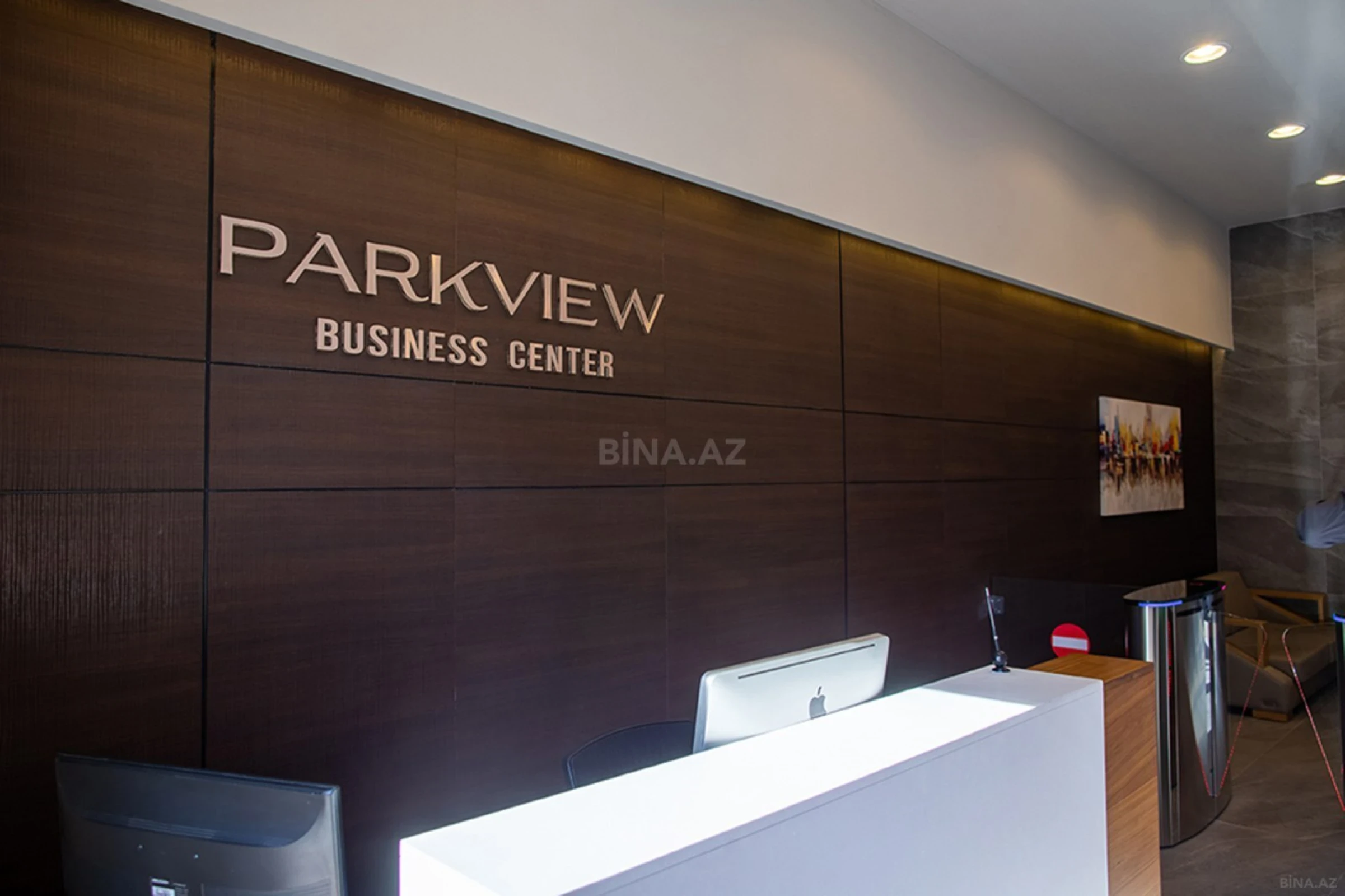 Kirayə verilir 1 otaqlı ofis 66 m²
