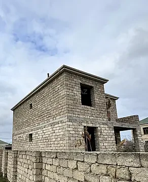 Satılır 5 otaqlı həyət evi 150 m²