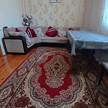 Kirayə verilir 5 otaqlı həyət evi 130 m²