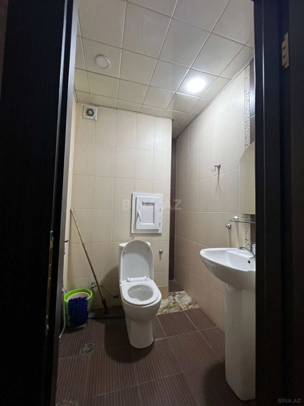 Kirayə verilir 2 otaqlı mənzil 110 m²