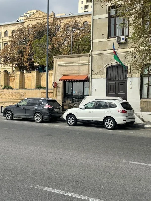 Satılır obyekt 50 m²