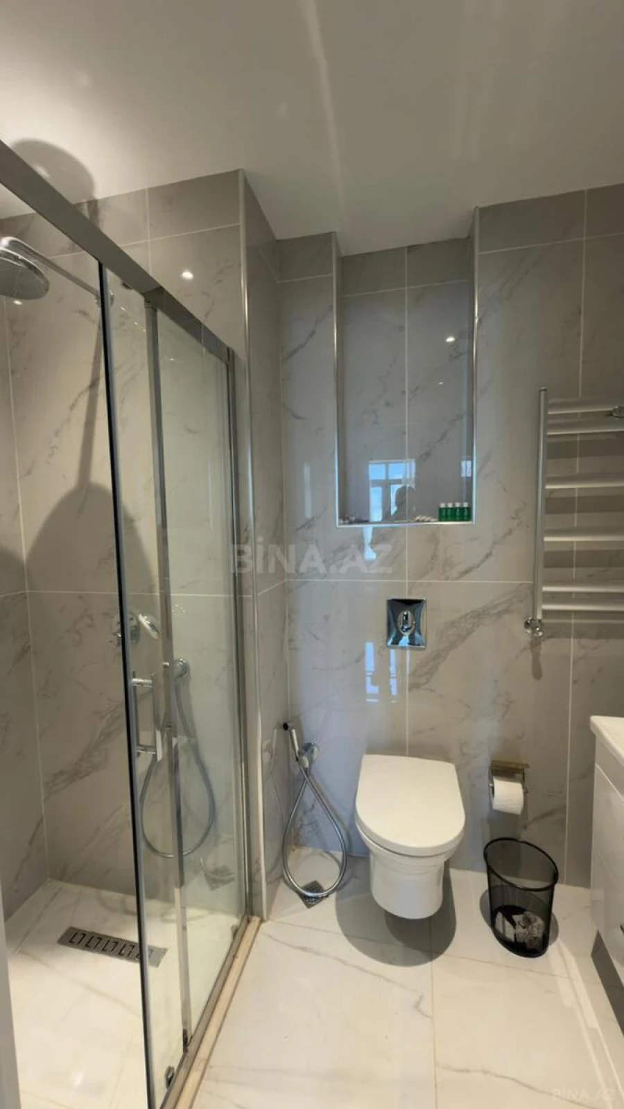 Satılır 3 otaqlı mənzil 56 m²