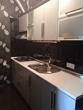 Kirayə verilir 2 otaqlı mənzil 44 m²