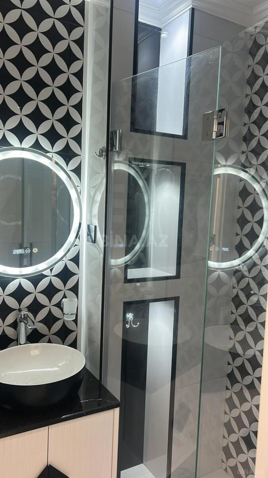 Satılır 2 otaqlı mənzil 60 m²