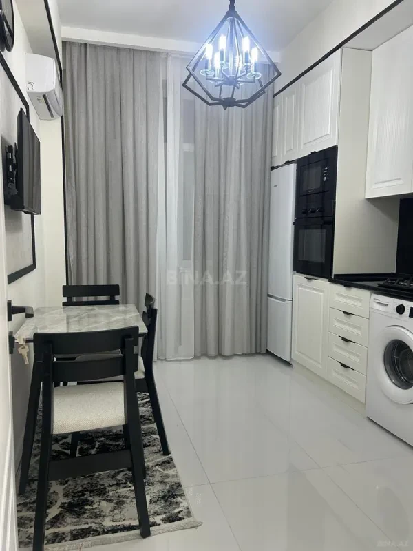 Satılır 2 otaqlı mənzil 60 m²