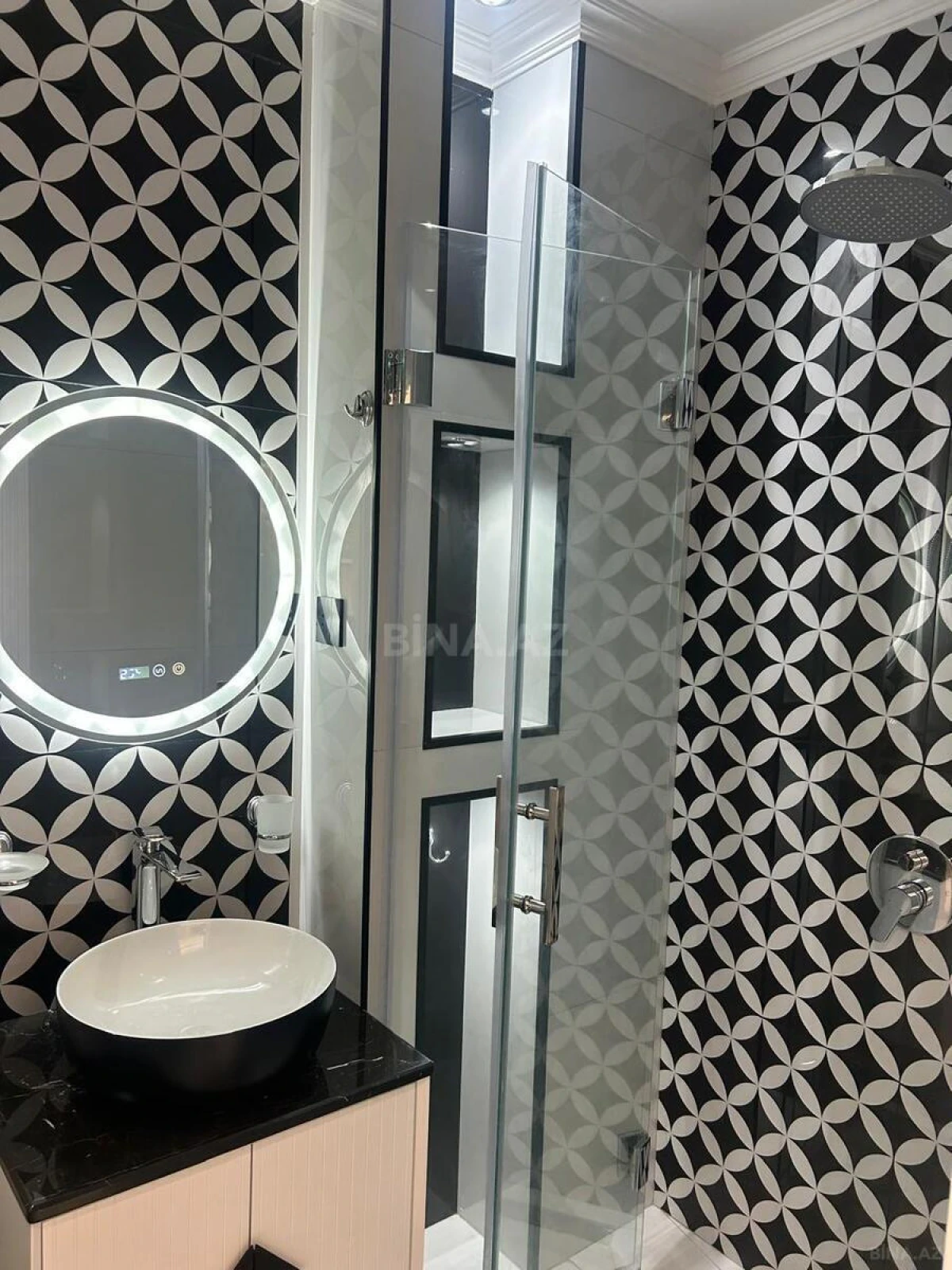Satılır 2 otaqlı mənzil 60 m²
