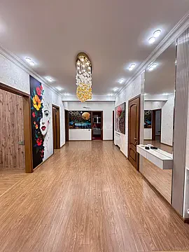 Satılır 3 otaqlı mənzil 140 m² — Bakı 3 otaq 140.00 m²
