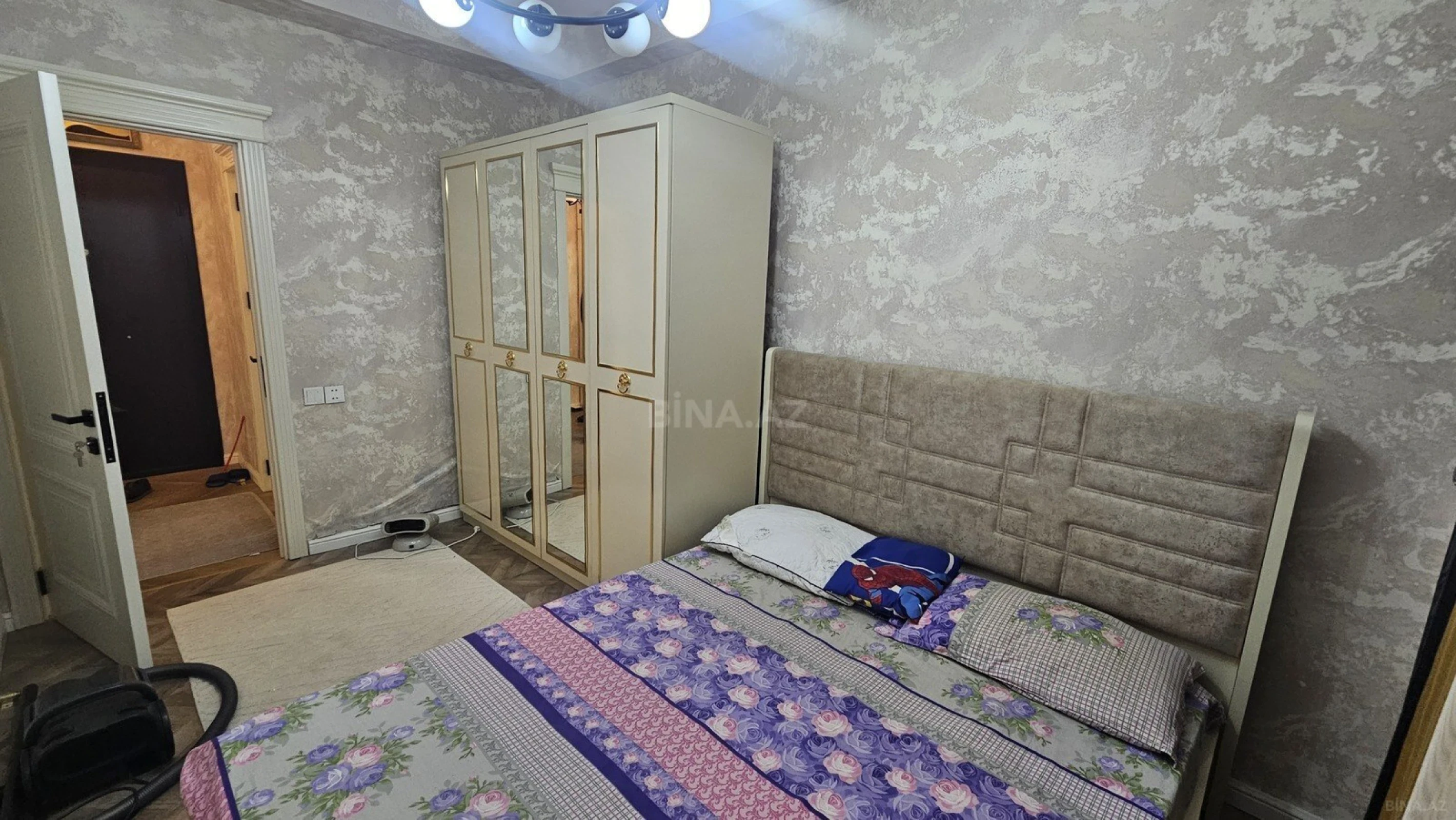 Satılır 2 otaqlı mənzil 50 m²
