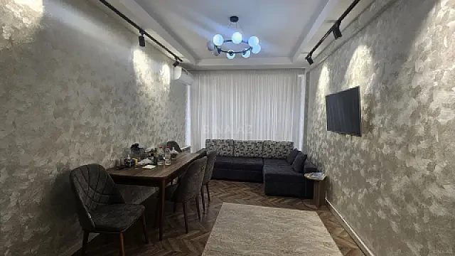 Satılır 2 otaqlı mənzil 50 m²