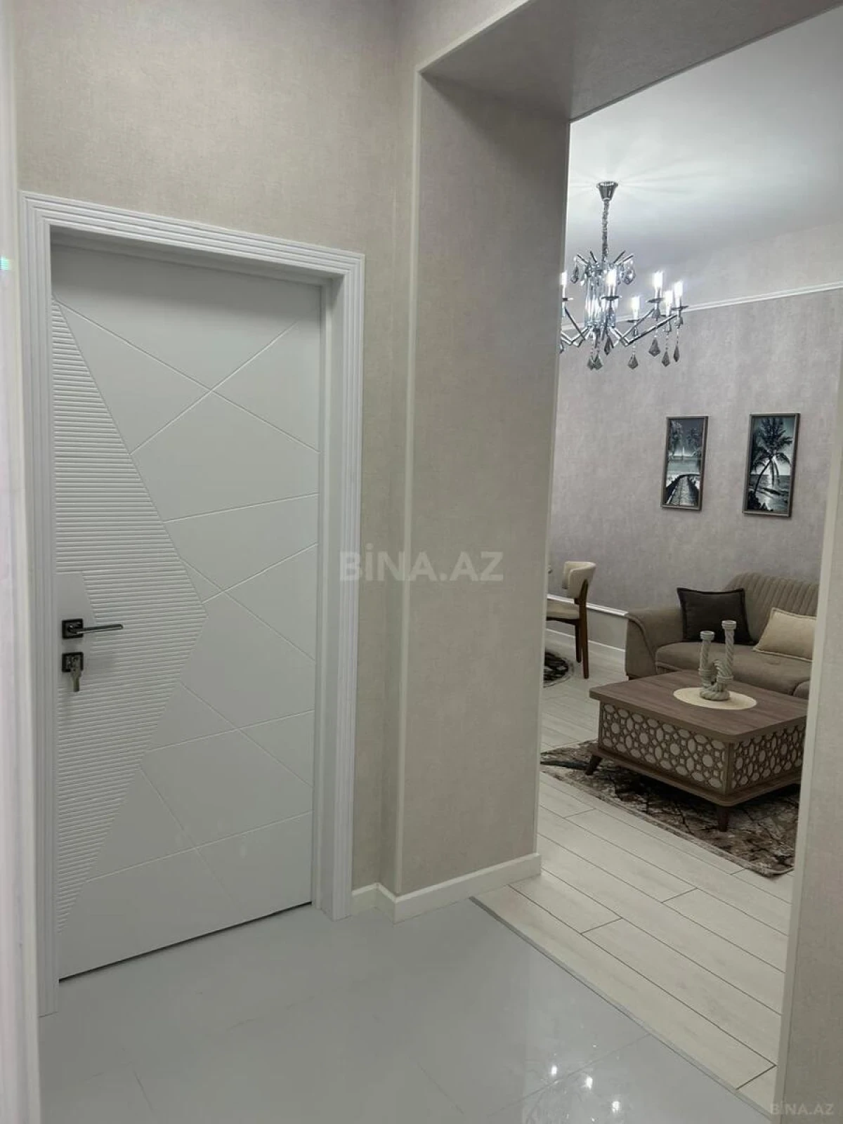 Satılır 2 otaqlı mənzil 65 m²