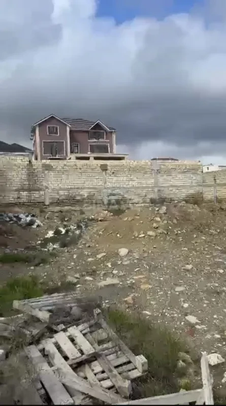 Satılır torpaq sahəsi 12 m²