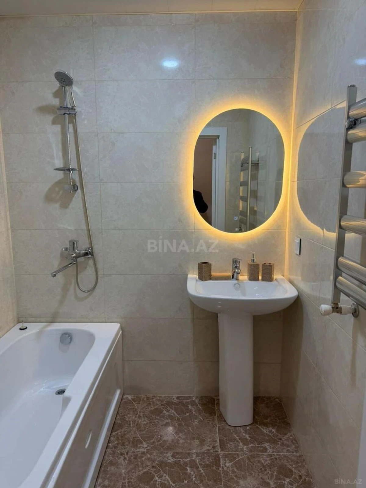 Kirayə verilir 3 otaqlı mənzil 85 m²