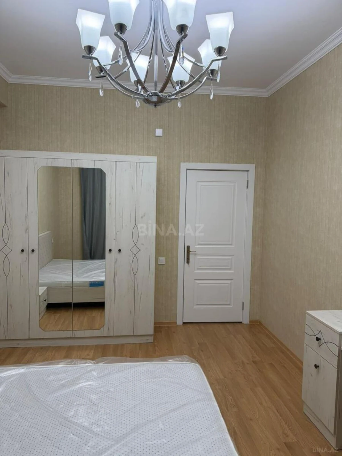 Kirayə verilir 3 otaqlı mənzil 85 m²