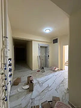 Satılır 1 otaqlı mənzil 50 m²