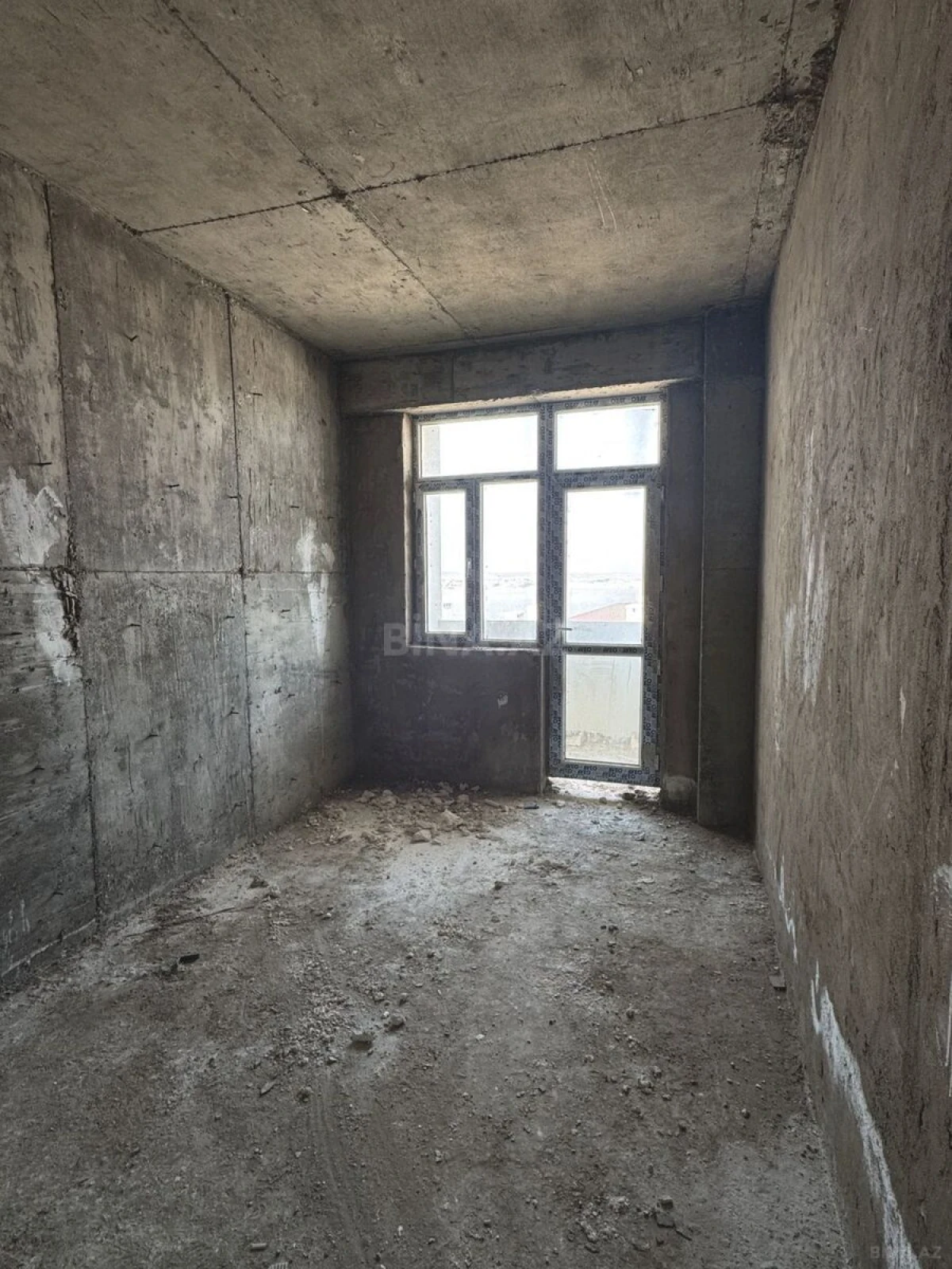 Satılır 1 otaqlı mənzil 50 m²