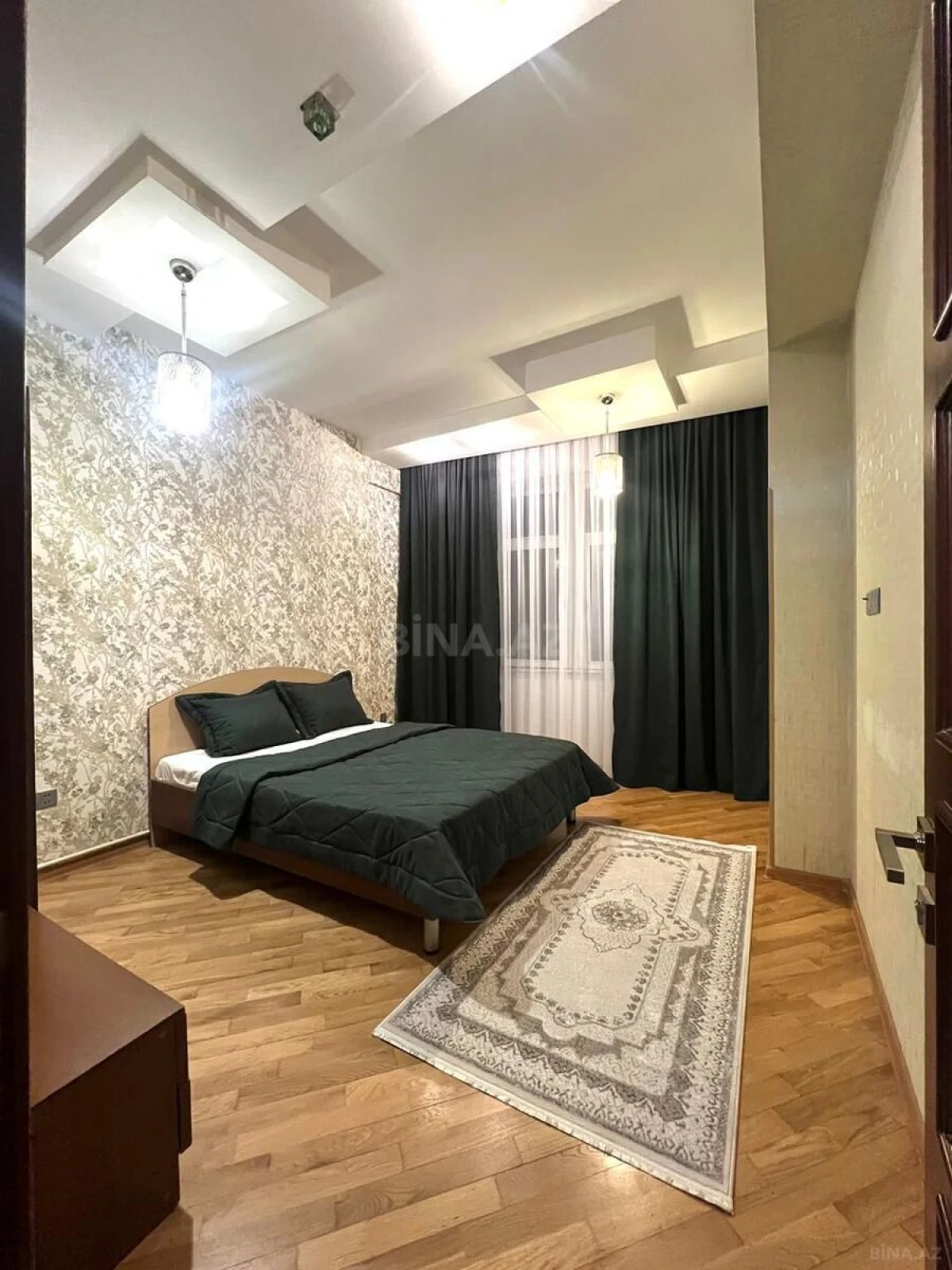 Kirayə verilir 2 otaqlı mənzil 60 m²