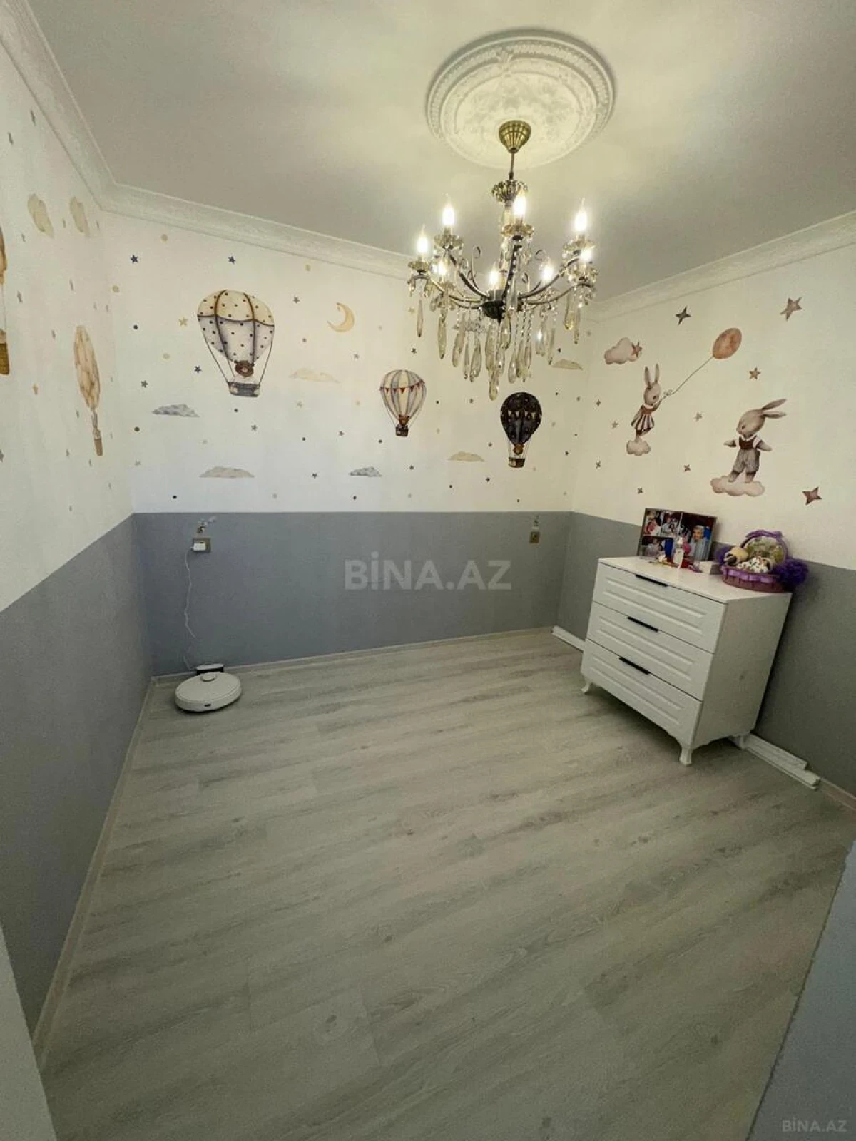 Satılır 7 otaqlı həyət evi 300 m²