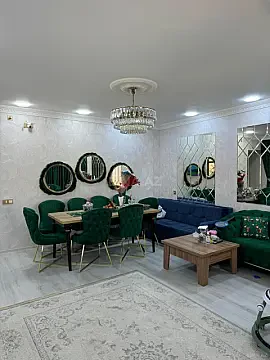 Satılır 7 otaqlı həyət evi 300 m²