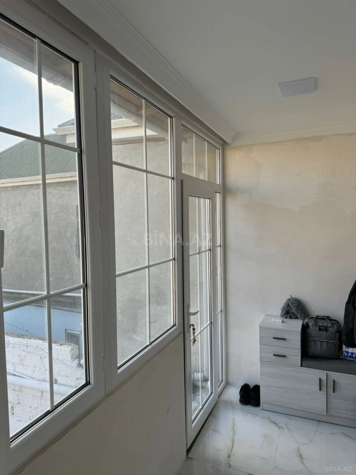 Satılır 7 otaqlı həyət evi 300 m²