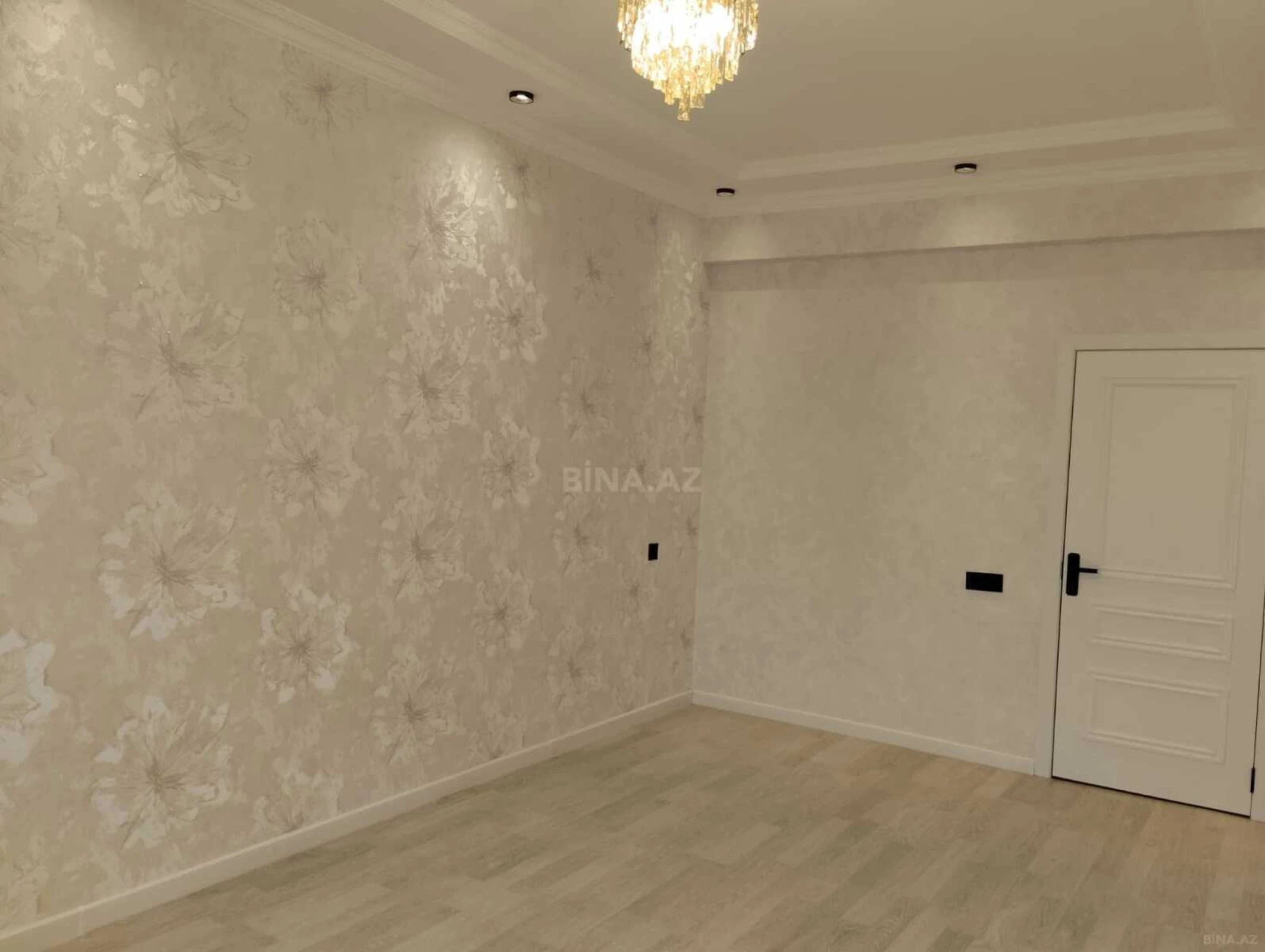 Satılır 2 otaqlı mənzil 54 m²