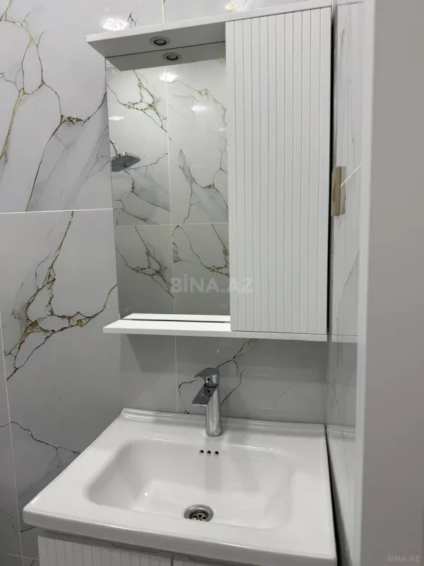 Satılır 2 otaqlı mənzil 60 m²