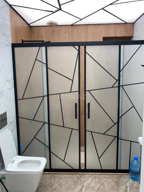 Kirayə verilir 3 otaqlı mənzil 142 m²
