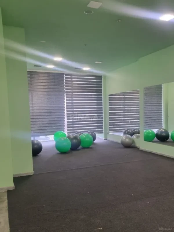 Kirayə verilir 1 otaqlı ofis 100 m²